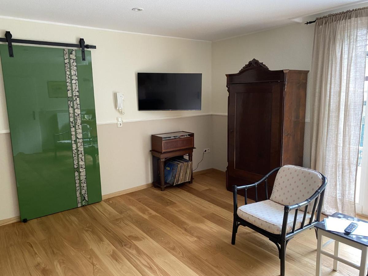 Eine Gemuetliche Ferienwohnung Mit Garten บาด คาร์ลซาเฟิน ภายนอก รูปภาพ