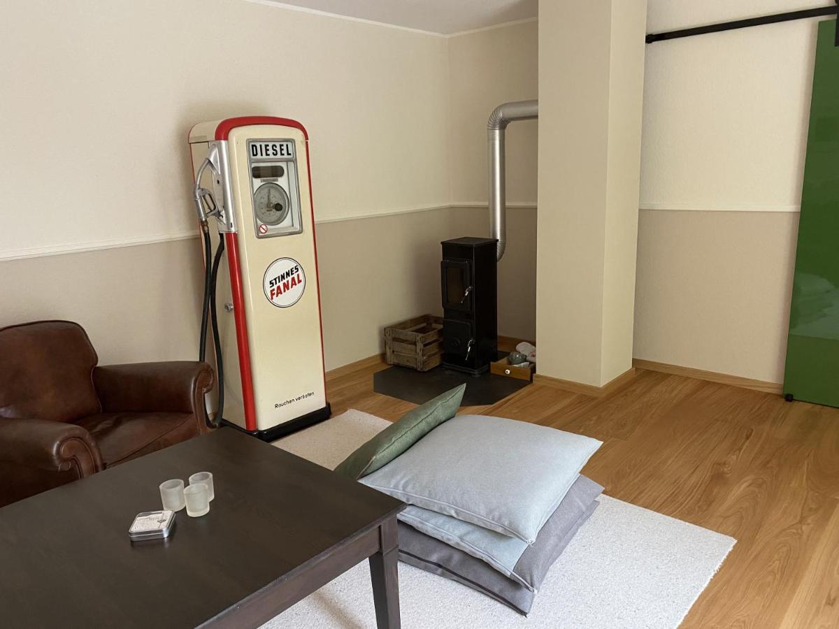 Eine Gemuetliche Ferienwohnung Mit Garten บาด คาร์ลซาเฟิน ภายนอก รูปภาพ